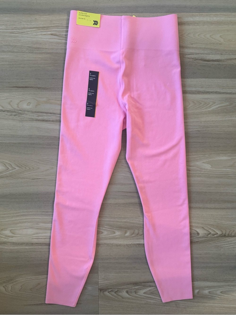 NWT All in Motion | Super Flex Ultra High Rise Pink Leggings | Size Small - Picture 3 of 7